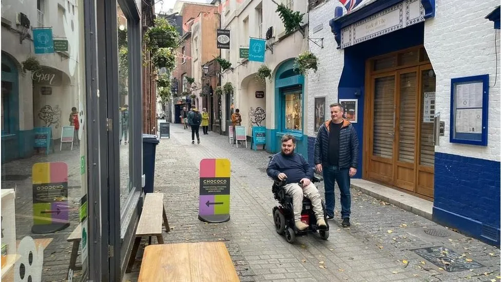 wheelchair access for shops