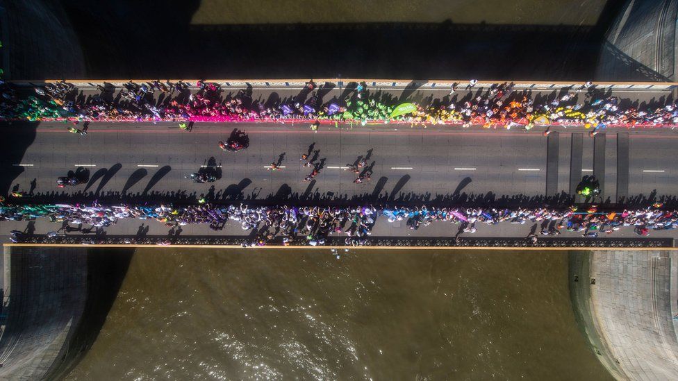 Spectators on London Bridge