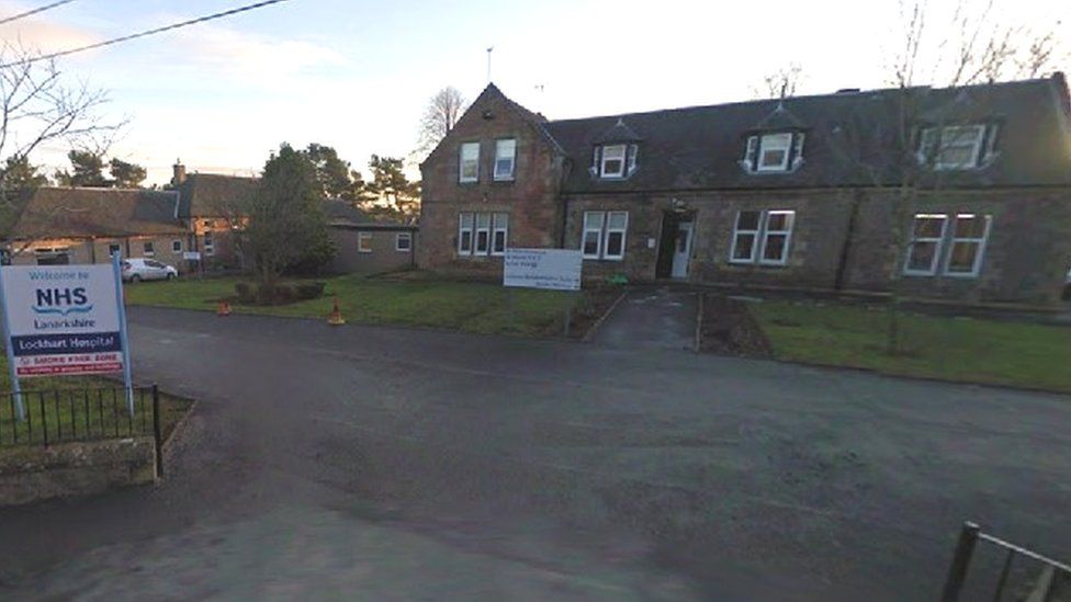 GP shortage halts admissions to Lockhart Hospital in Lanark BBC News