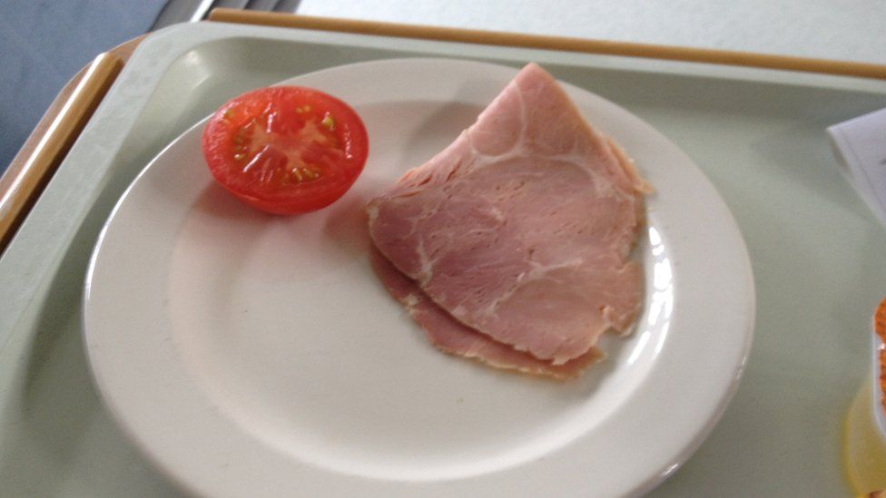 Ham and tomato