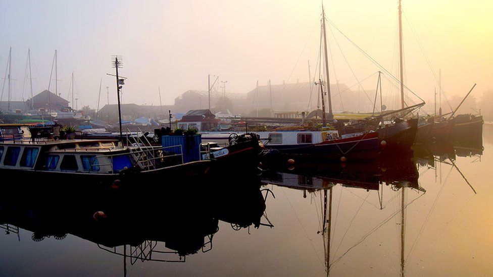 Boats at Gravesend
