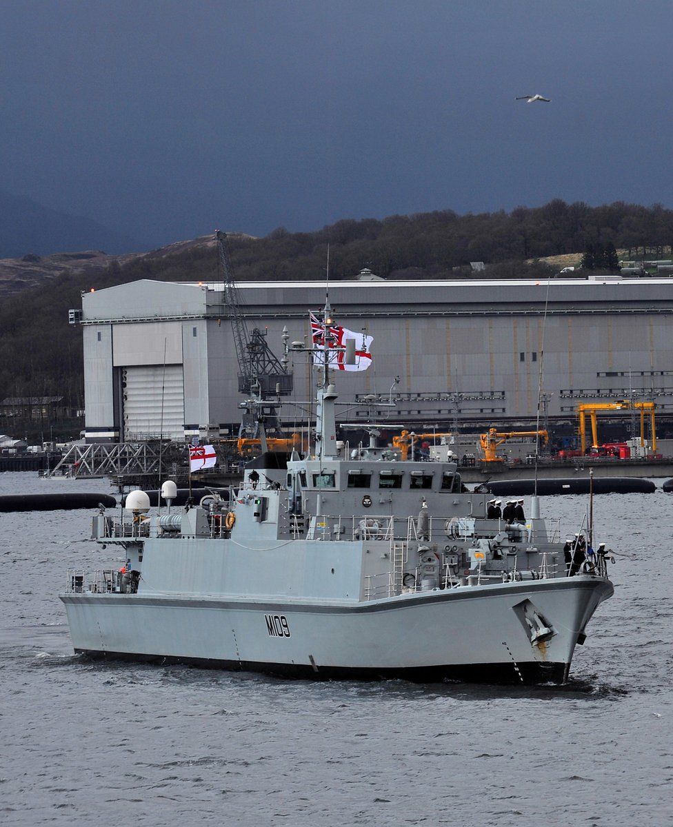 In 1995 mine warfare vessels transferred from Rosyth to their new home at Faslane. The Clyde Submarine Base was renamed HM Naval Base Clyde.