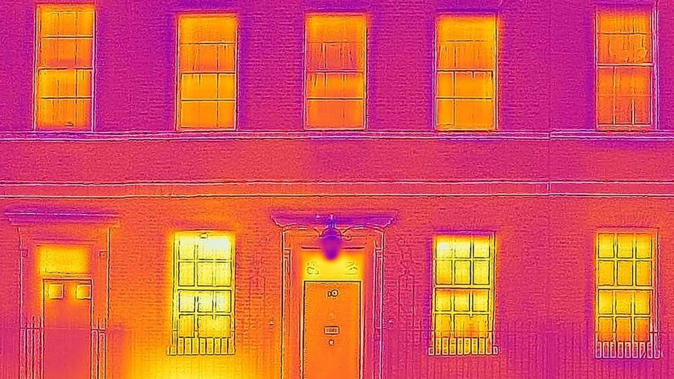 The exterior of number 10 Downing Street taken with a thermal camera