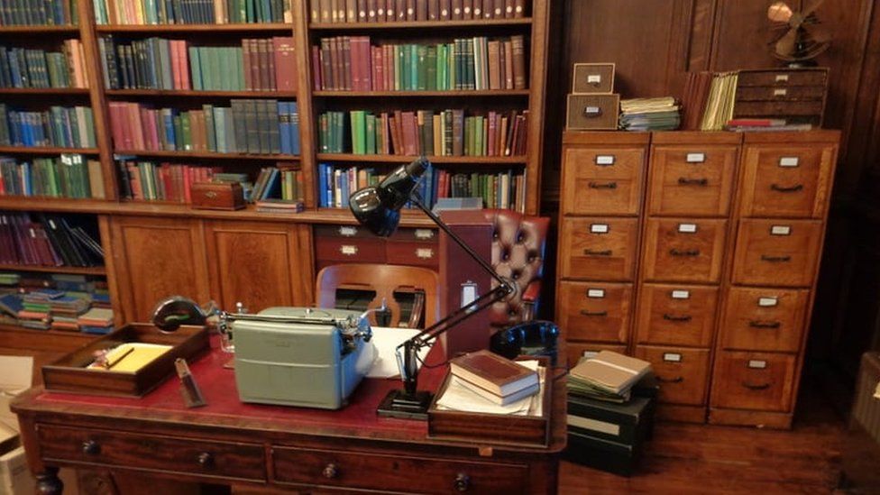 Image of a rented bookshelf