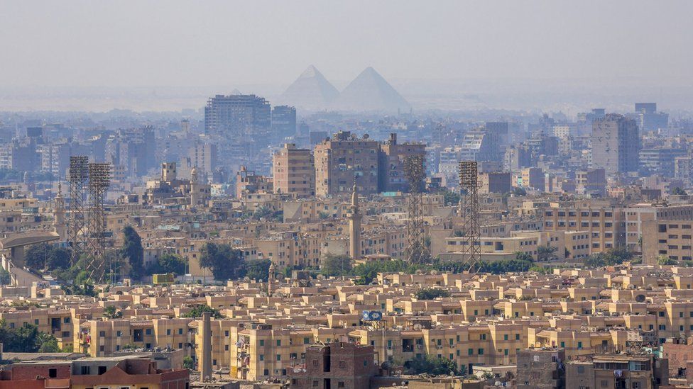 Edinburgh University students leave Egypt over safety concerns - BBC News