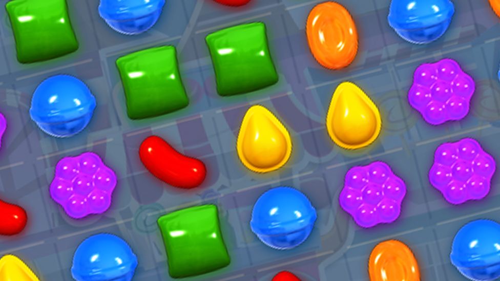 Candy Crush Facebook invitations are on the way out - BBC News
