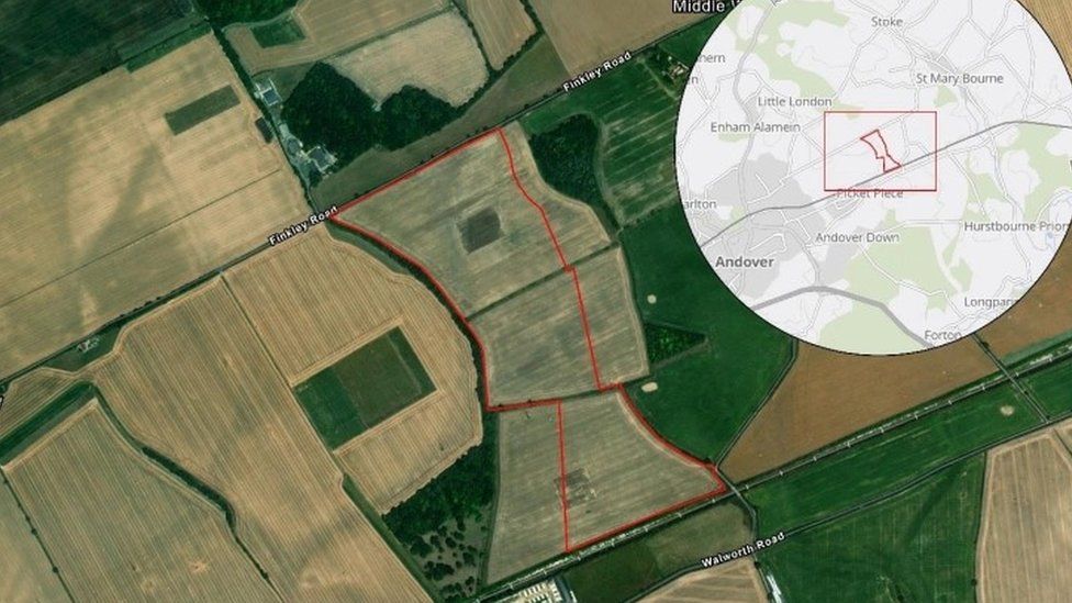 St Mary Bourne solar park Plans to power 7,200 homes submitted BBC News