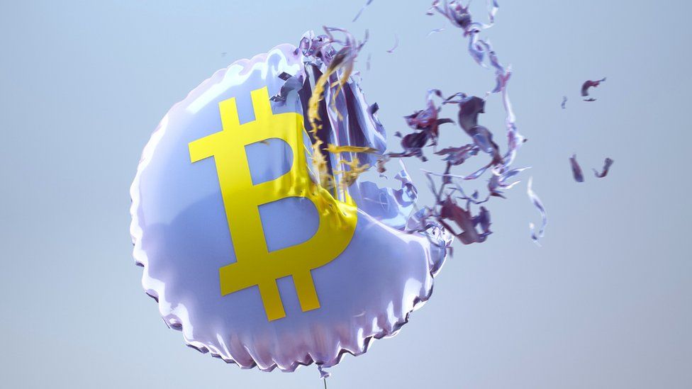 Bitcoin: Why is the largest cryptocurrency crashing?