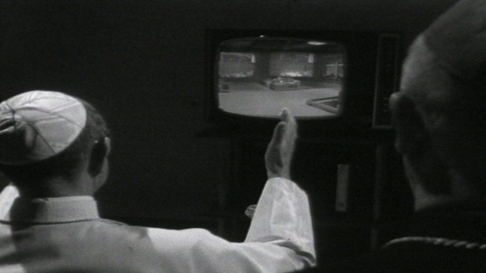Pope Paul Vl watches the 1969 moon landing on television