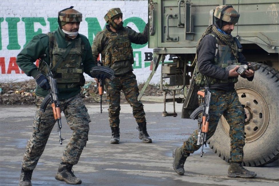 Indian Army soldiers arrive near the site of a gun battle between suspected militants and Indian security forces in Pinglan village in south Kashmir"s Pulwama district February 18, 2019