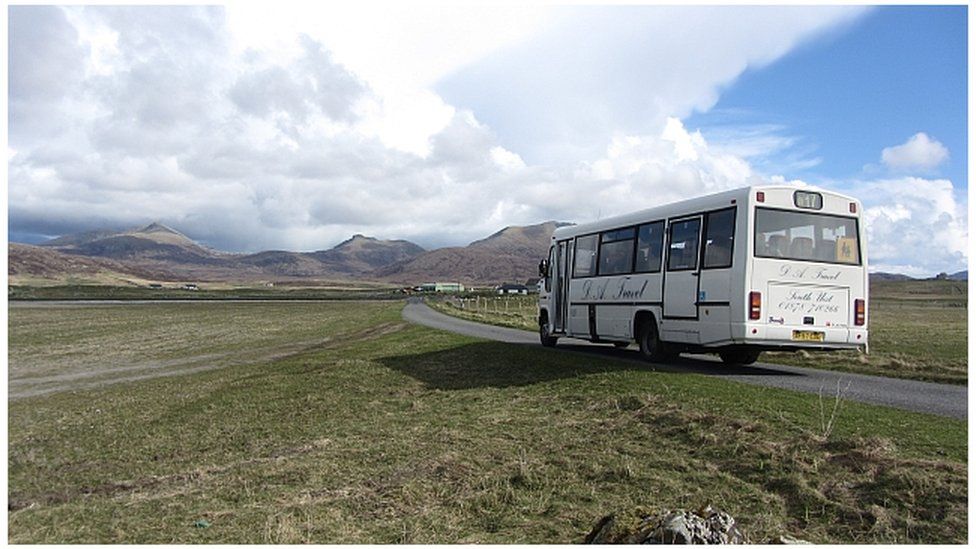 Bus an Uibhist