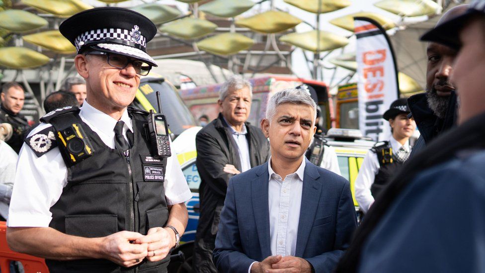 Sir Mark Rowley and Sadiq Khan meeting Stratford officers and residents in October