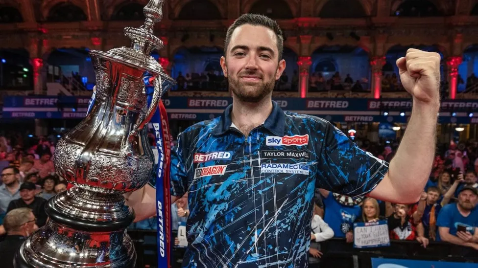 Humphries Triumphs Over Van Gerwen to Capture Matchplay Crown.