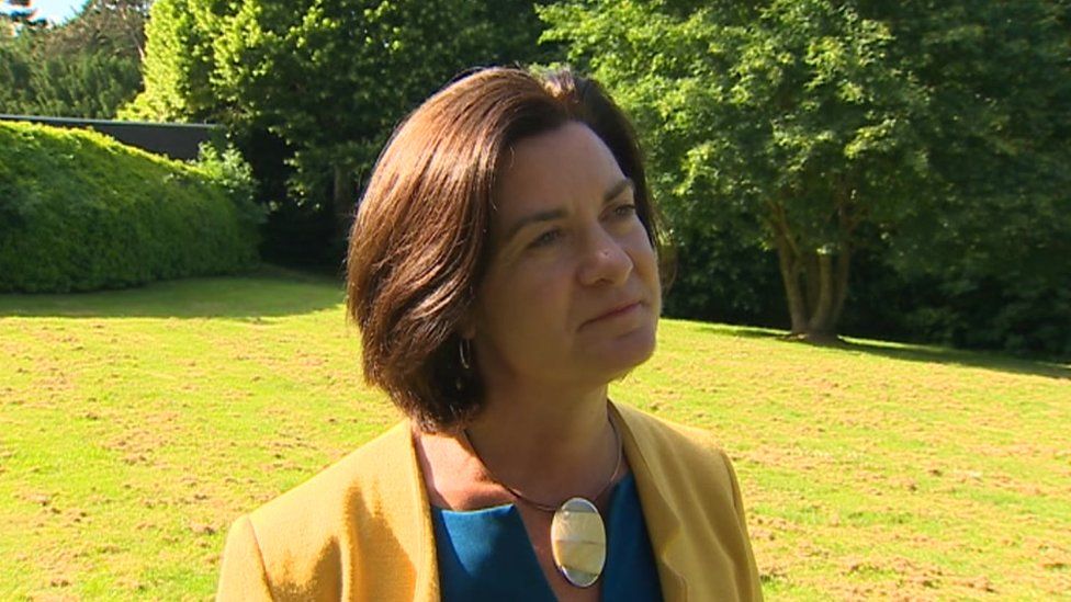 Back A Woman Welsh Labour Leadership Candidate Gething Tells Ams Bbc News