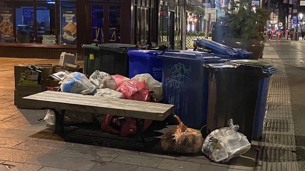 Rubbish in Cardiff city centre