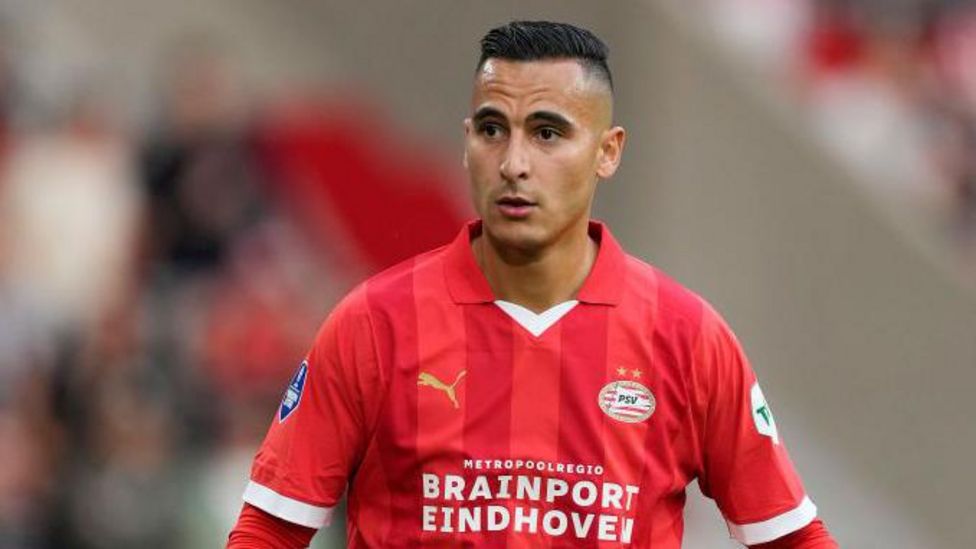 Manchester United not interested in Anwar El Ghazi - BBC Sport