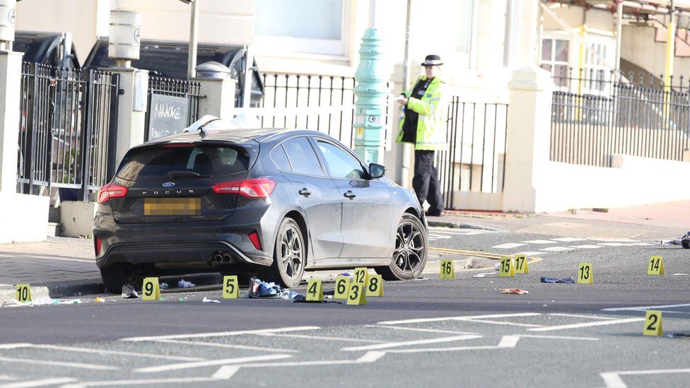 Man Struck By Car On Brighton Seafront Dies - BBC News