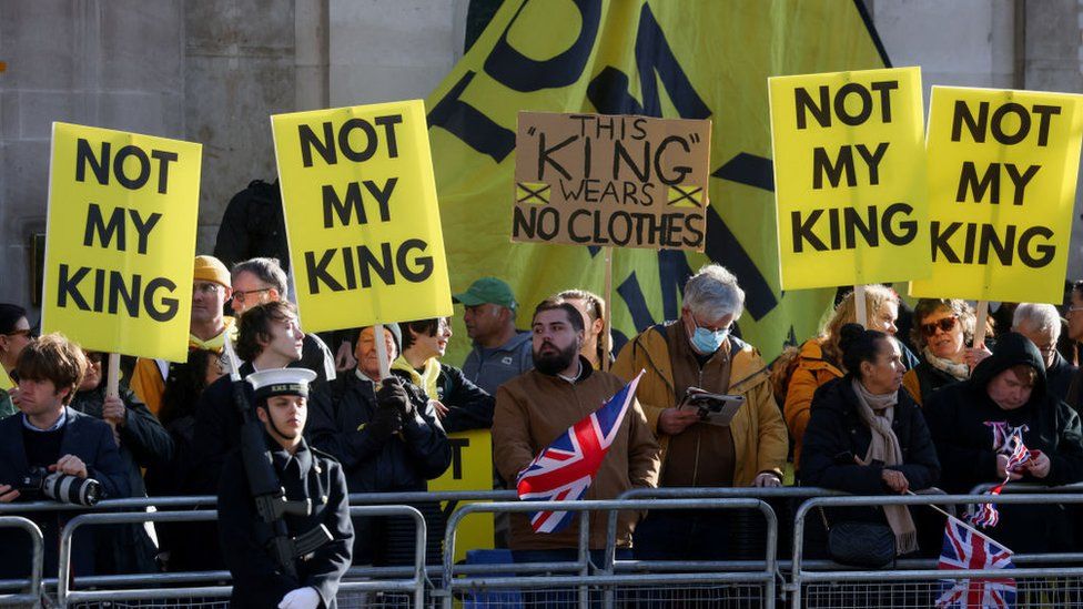 Anti-monarchy Anti-monarchy protesters