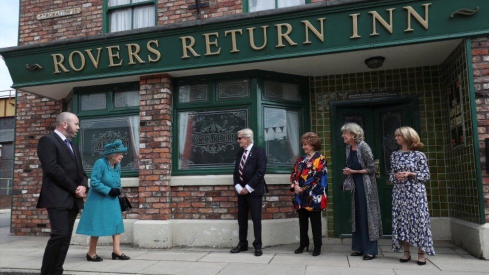 Queen visit to Rovers Return