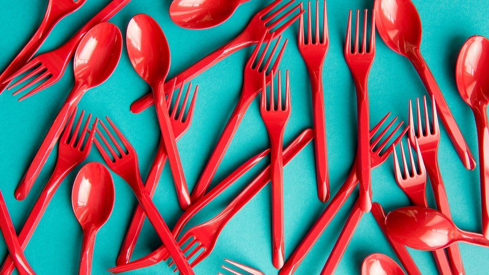 Government to ban single-use plastic cutlery - BBC News