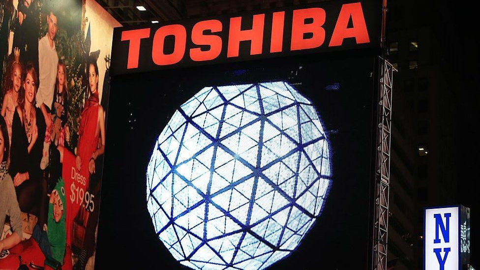 Toshiba получила предложение о выкупе от британского фонда прямых инвестиций