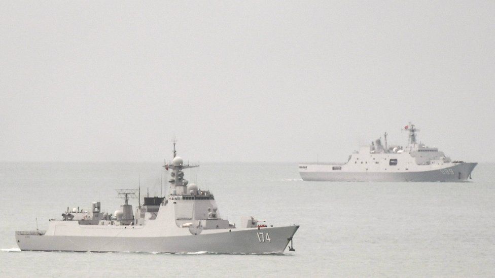 Two Chinese Navy warships