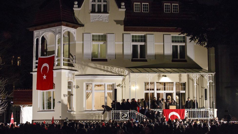 A view of the Turkish consulate after Foreign Minister Mevlut Cavusoglu spoke to supporters of the upcoming referendum in Turkey on March 7, 2017 in Hamburg, Germany.