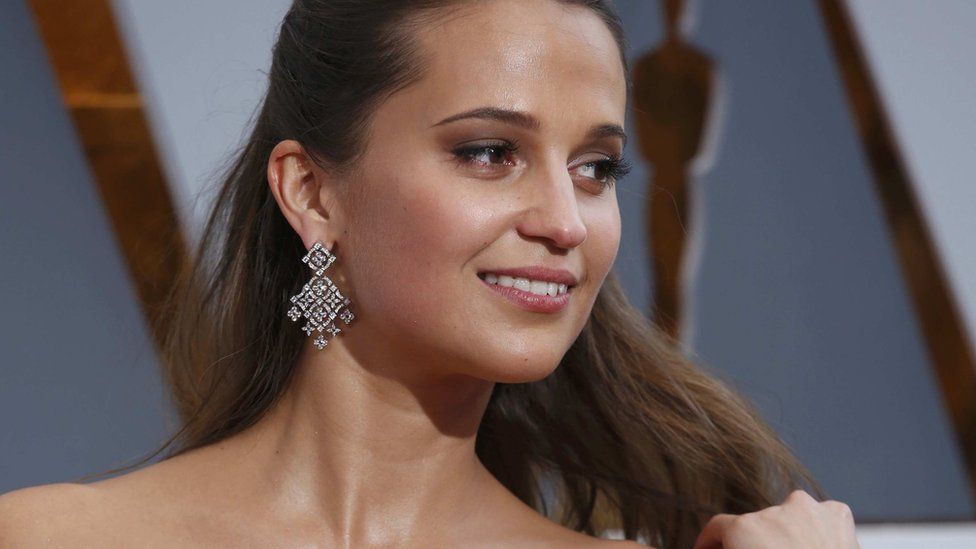 Alicia Vikander