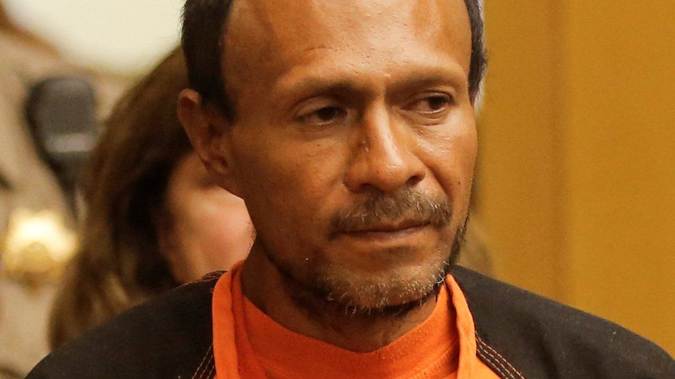 Jose Ines Garcia Zarate is led into the Hall of Justice for his arraignment in San Francisco, 1 December 2017