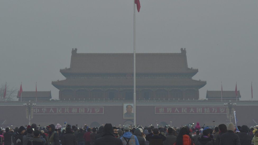 China pollution Factories closed by Beijing smog BBC News