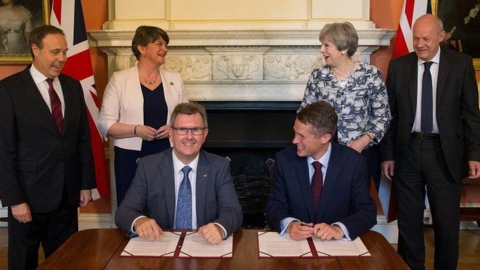 Signing DUP-Tory deal