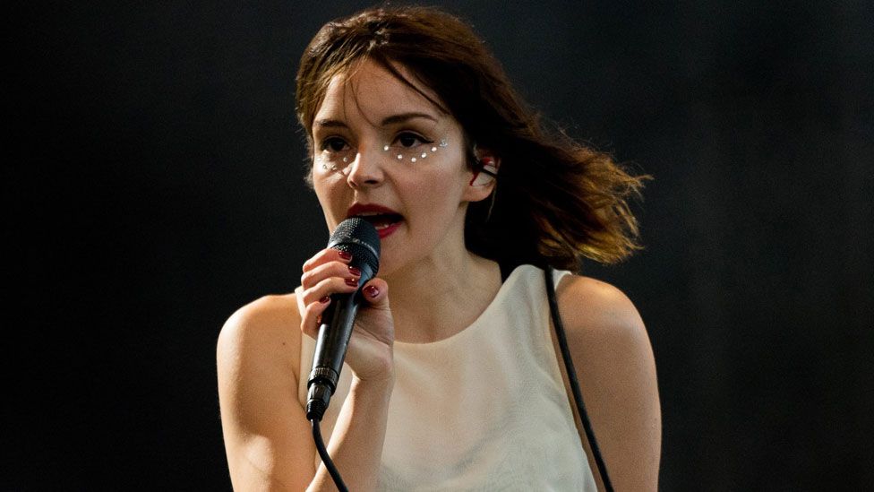 Lauren Mayberry of the band Chvrches