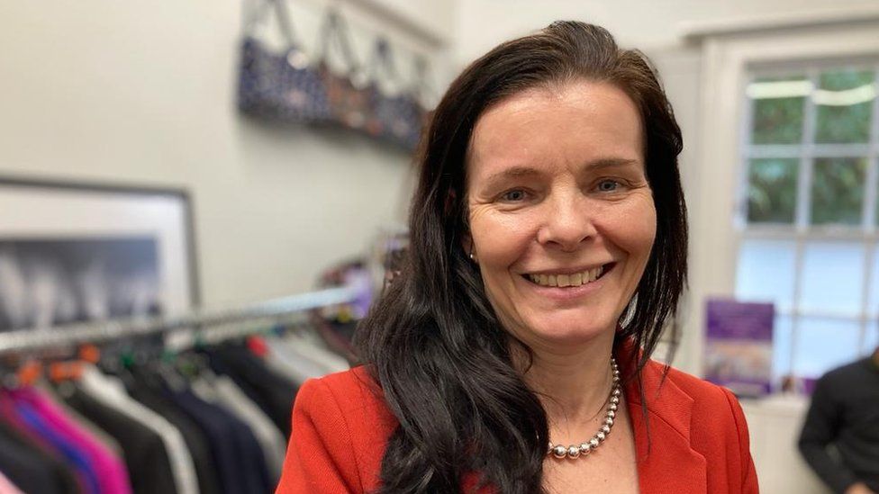 Pop up boutique in Bath offers women free work clothes BBC News