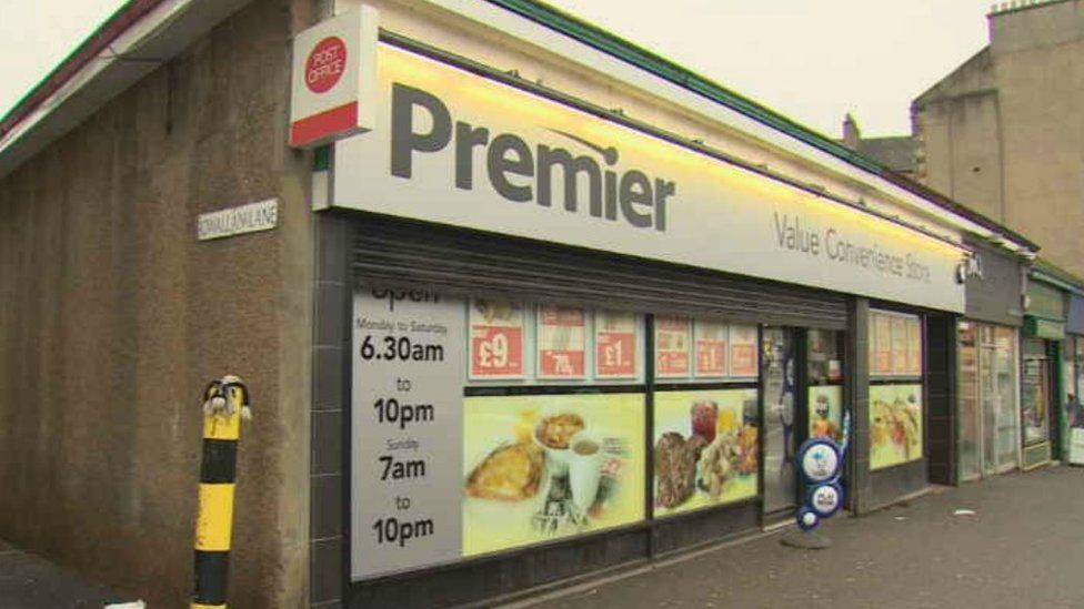 Knife threat in Clarkston post office robbery bid BBC News