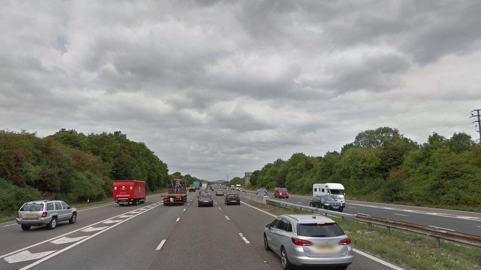 M5 delays in Somerset between Burnham on Sea and Bridgwater BBC News