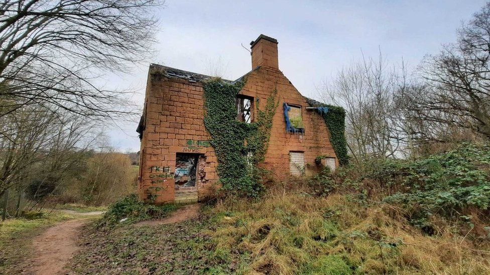 Homes plan for crumbling Bath Mill complex in Mansfield BBC News