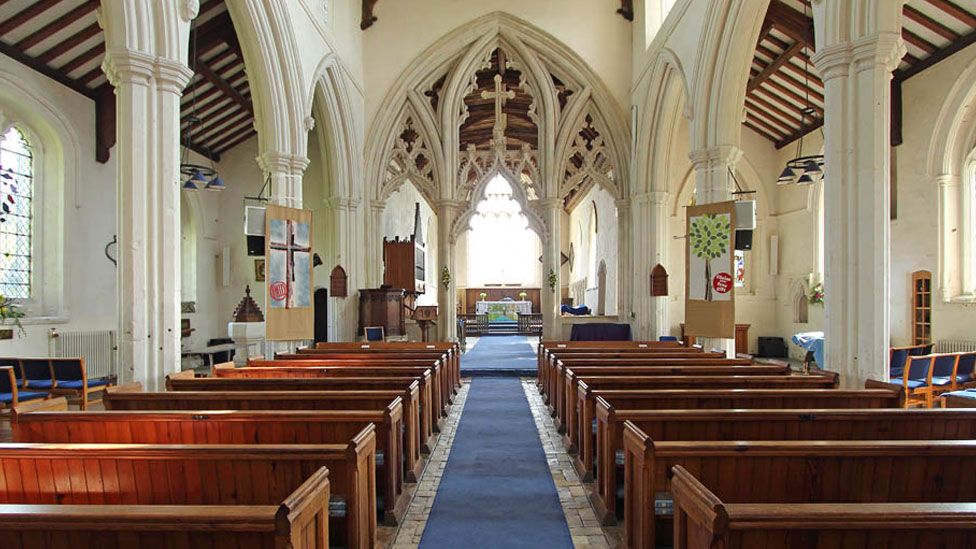 Interior St Mary's church in Stebbing, 2014