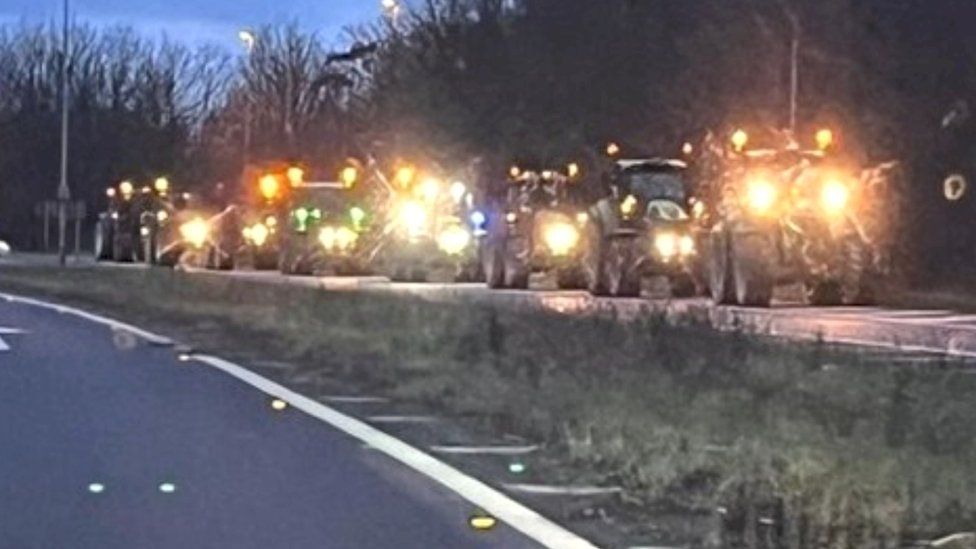 Tractors driving down the A2