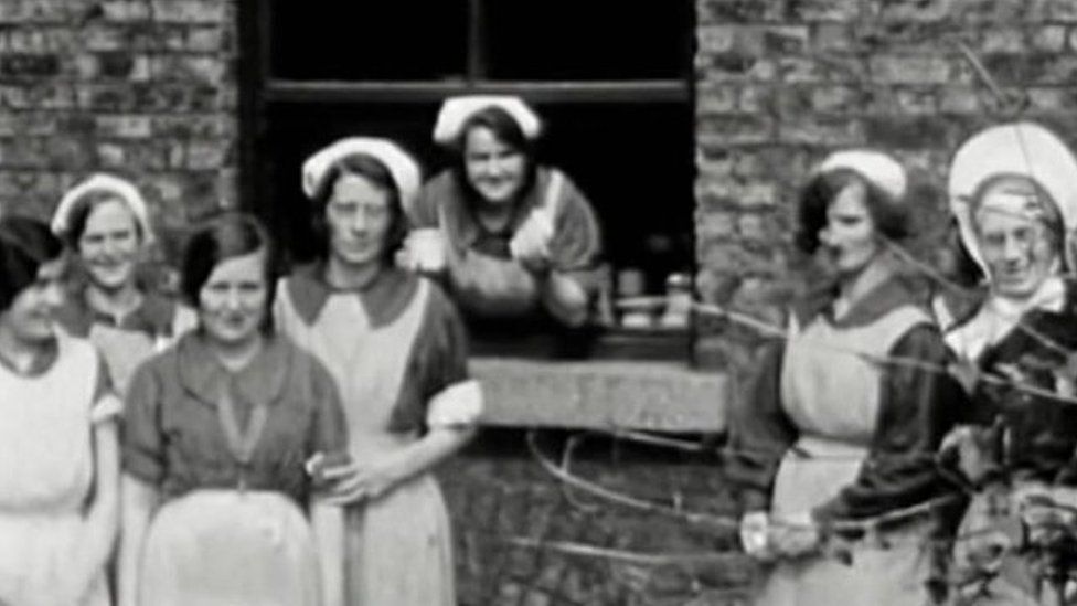 Women at a Magdalene laundry