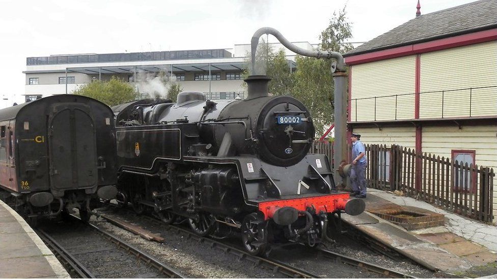 Train on Keighley and Worth Valley Railway