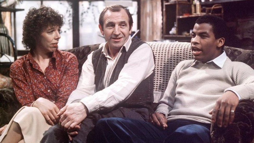 Rising Damp TV - 1978 - Frances de la Tour, Leonard Rossiter, Don Warrington
