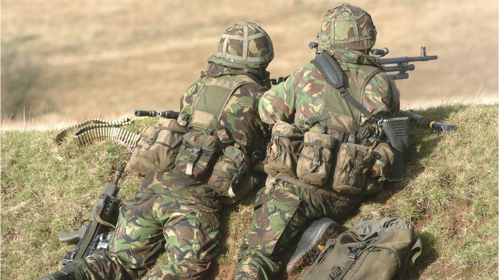 Soldiers grooming  astatine  Brecon Beacons, South Wales