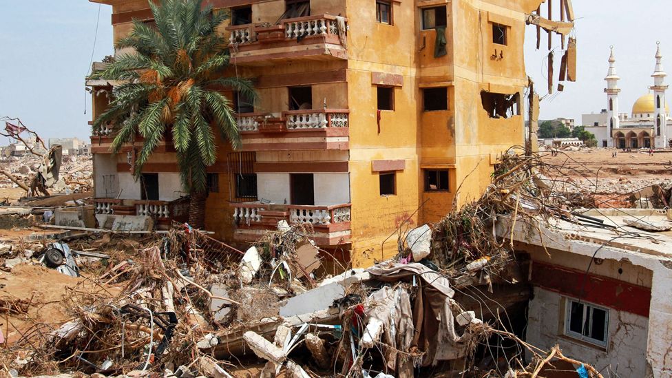 На фото территория, пострадавшая от ливневых наводнений, в Дерне, восточная Ливия - 11 сентября 2023 г.