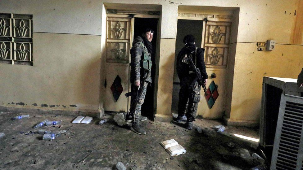 SDF fighters in an IS prison in Hajin