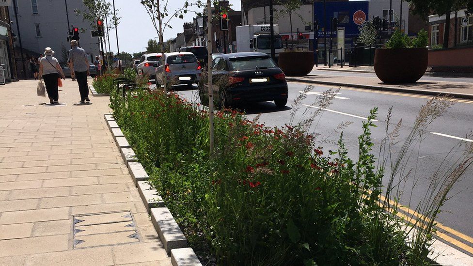 New planting and paving on Dunstable High Street