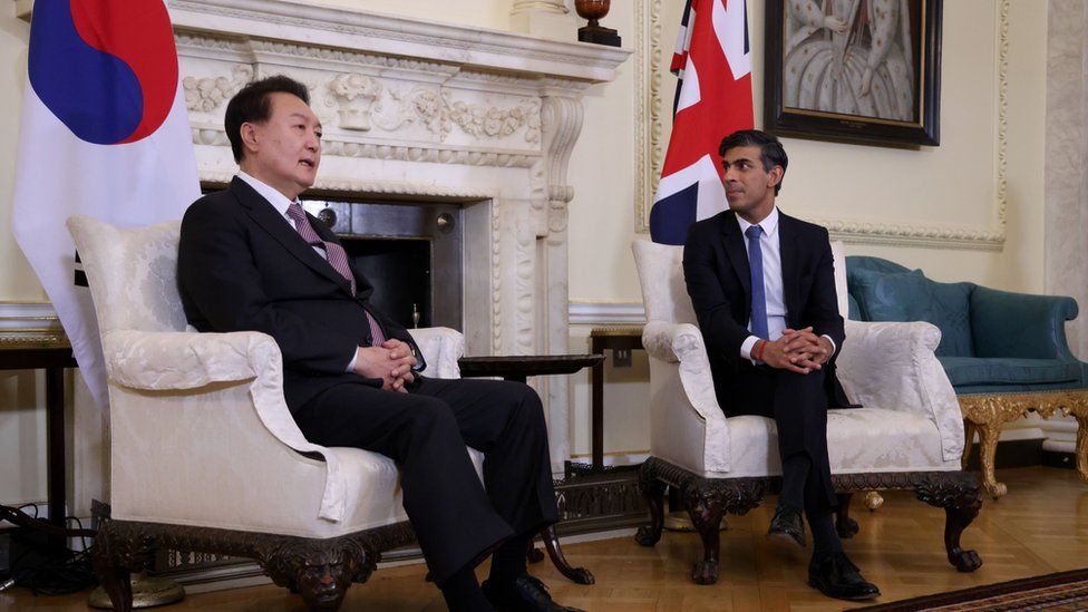 South Korean State visit Why were Blackpink at Buckingham Palace? BBC Newsround