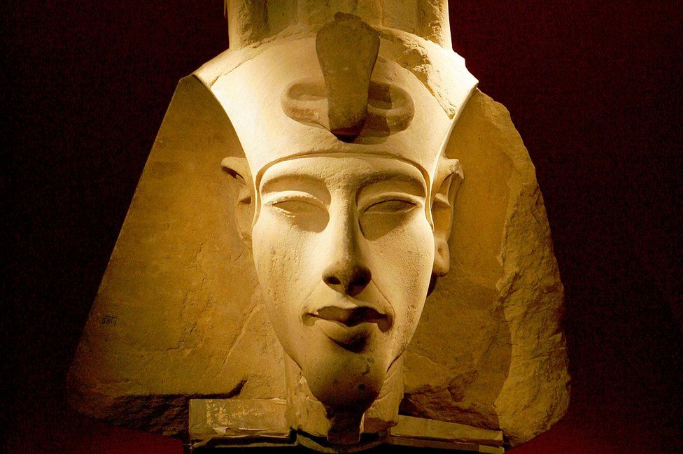The head of a statue depicting Akhenaten