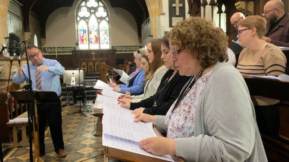 Singers in the Chapel of St Thomas