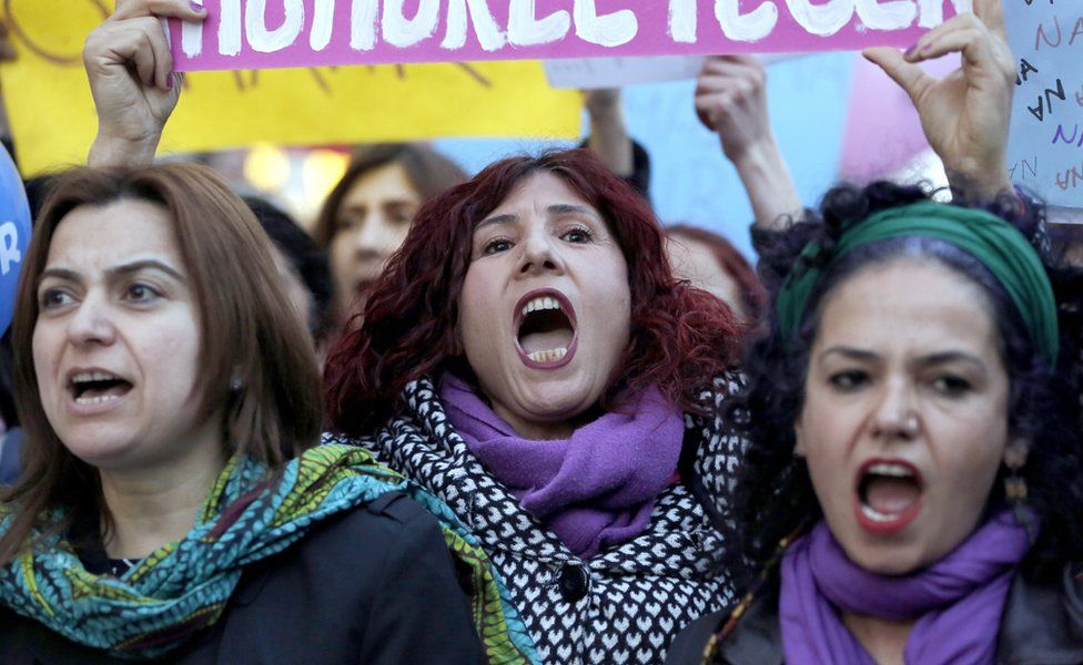 Women chant the slogan "Women Say No Altogether" referring the upcoming referendum during a demonstration in Istanbul, Turkey, 13 April 2017