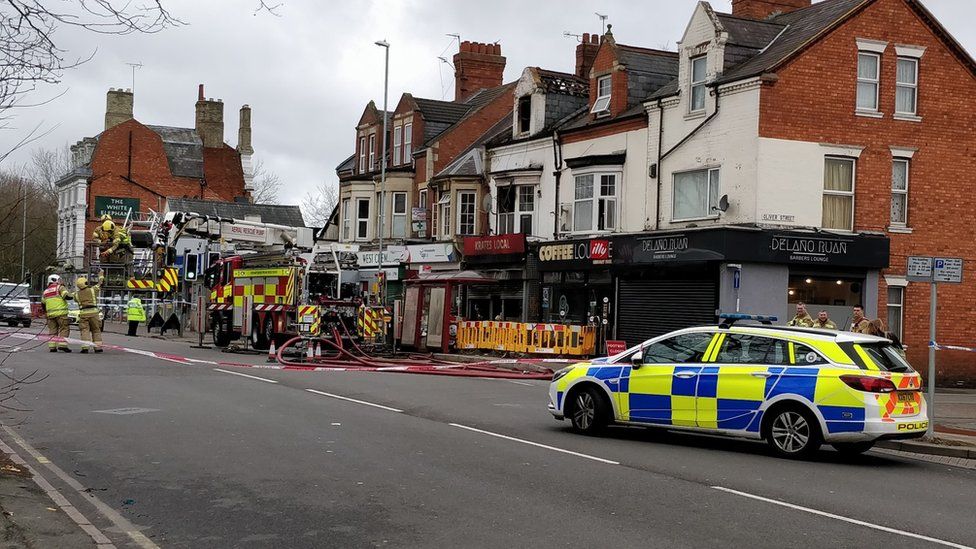 Crews Tackle Kingsley Park Flat Fire In Northampton - BBC News